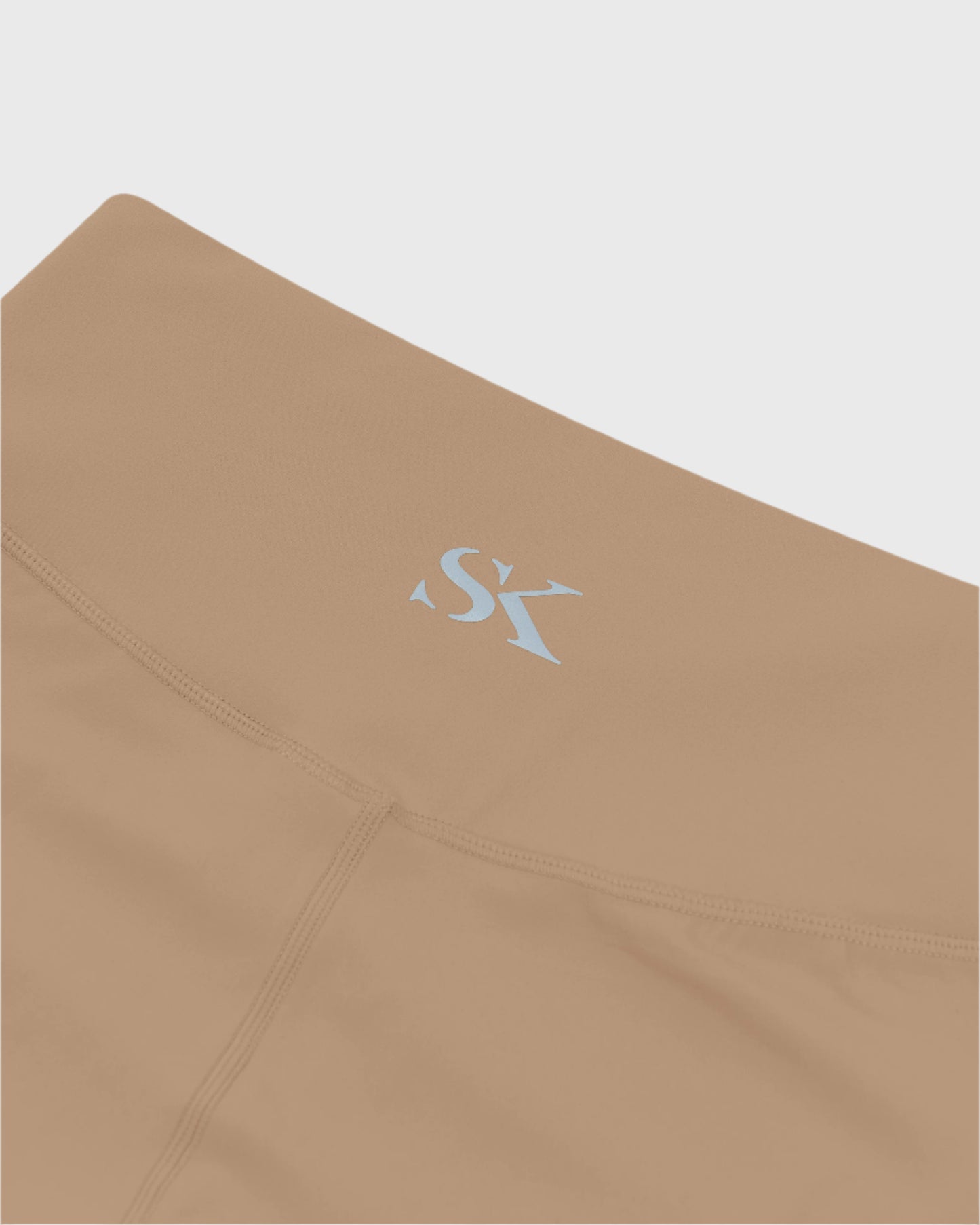 Simmer Short Sand